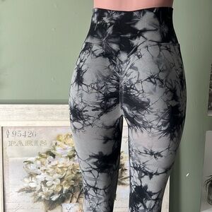 Limitless leggings